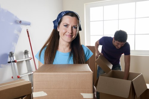 Clean and accessible short-term storage space in Northwood